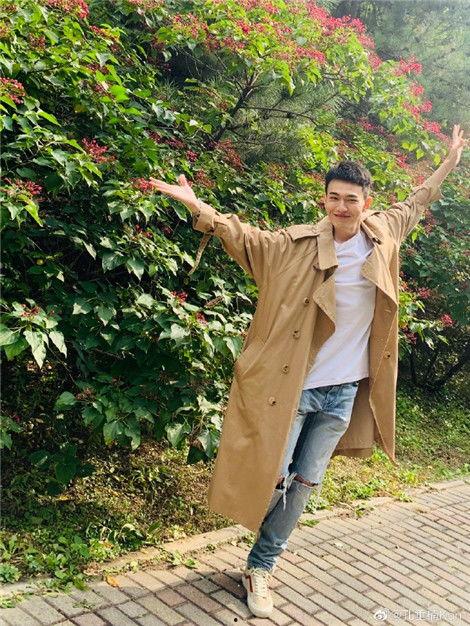 孔垂楠的家庭背景,出身名门，传承家族荣耀的影视新星