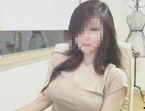 女主播与男粉丝开放,一场跨越屏幕的浪漫邂逅